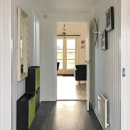 Апартаменты 4 Person Holiday In R M