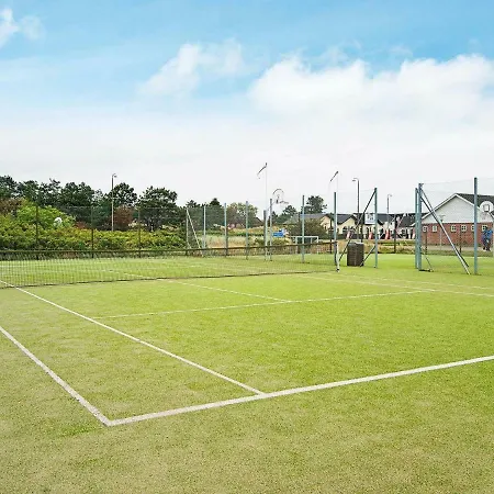 Апартаменты 4 Person Holiday In R M