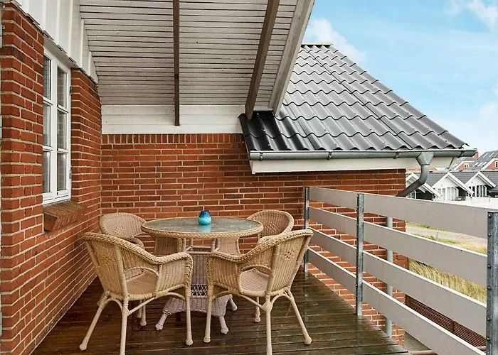 4 Person Holiday In R M